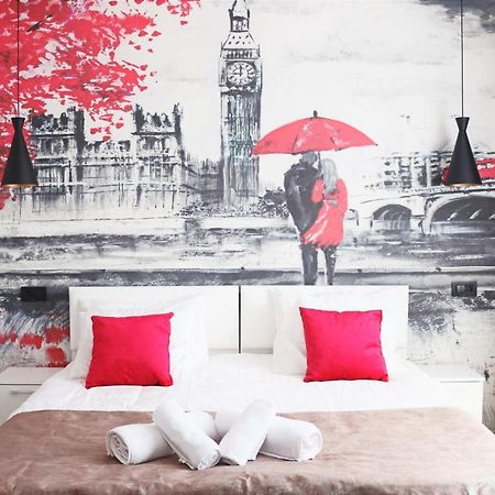 Cozy Apartment In Pristina Esterno foto