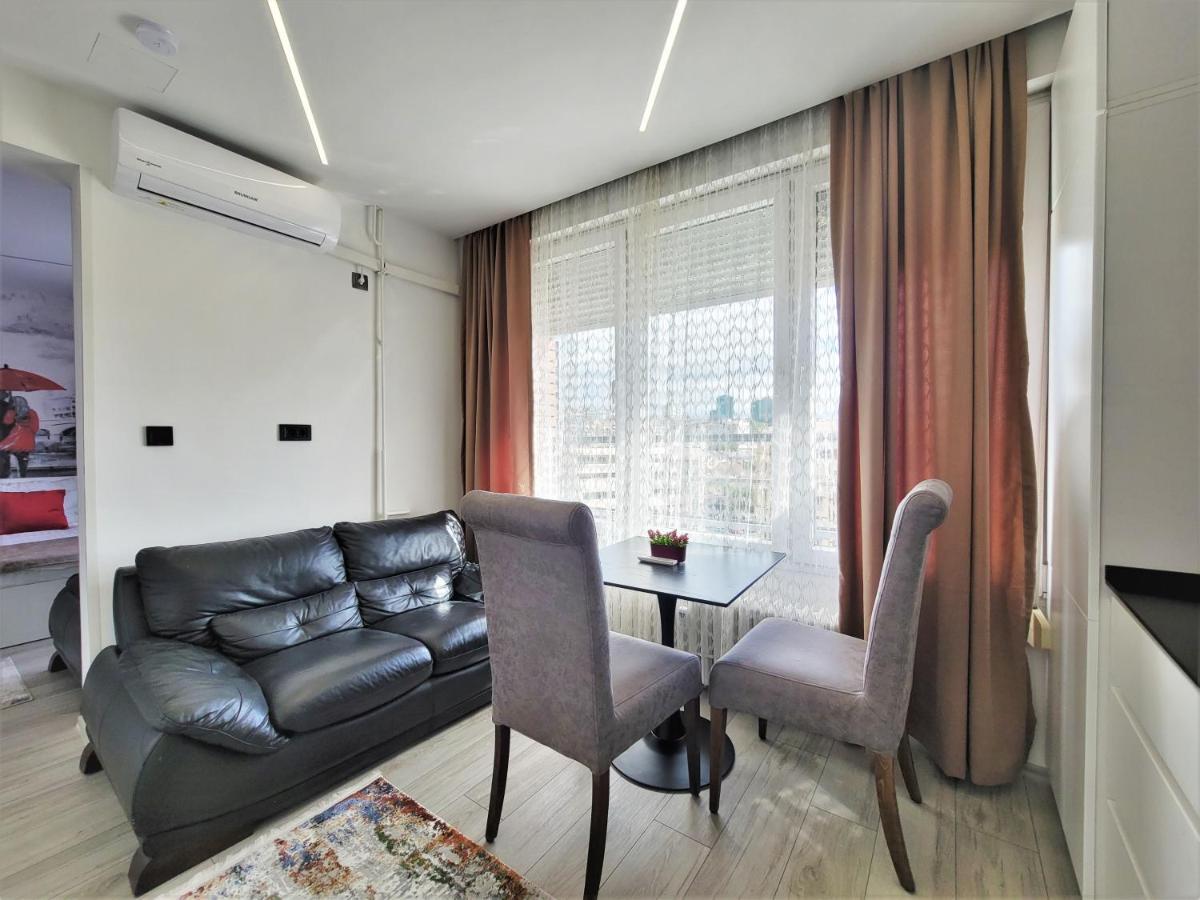 Cozy Apartment In Pristina Esterno foto